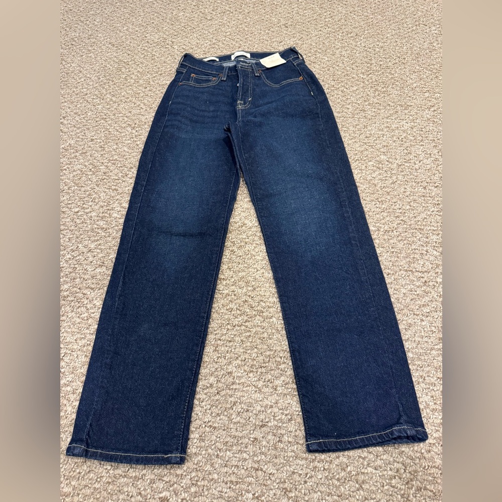 Universal Thread Blue Jeans